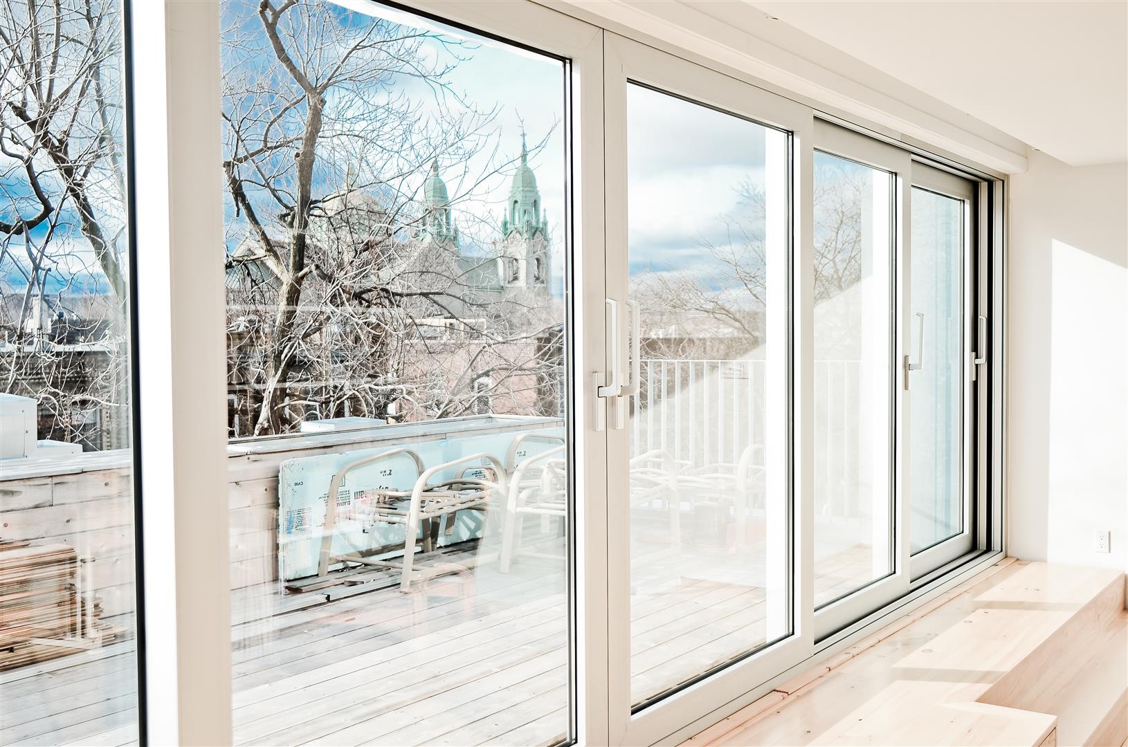 The Evolution of Fenestration: A Look at the Latest Trends in Oversized Patio Doors