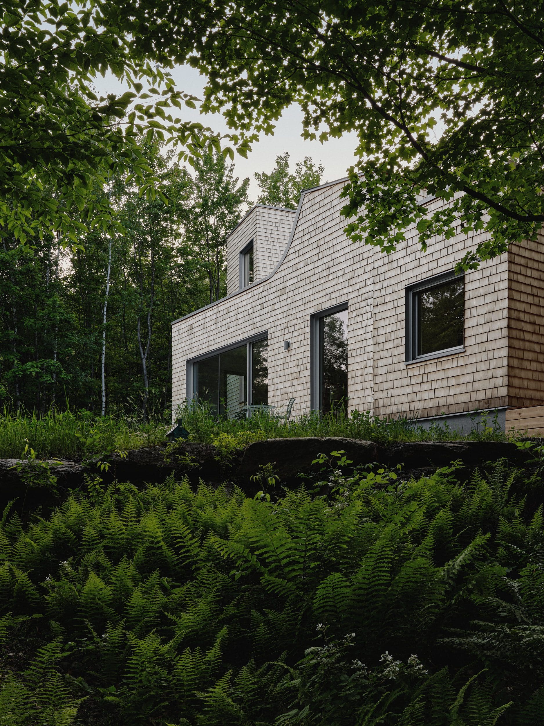 ADURRA-Waterhouse-by-Oyama-&-Julia-Manacas-©-Photo-Alex-Lesage (1)-min