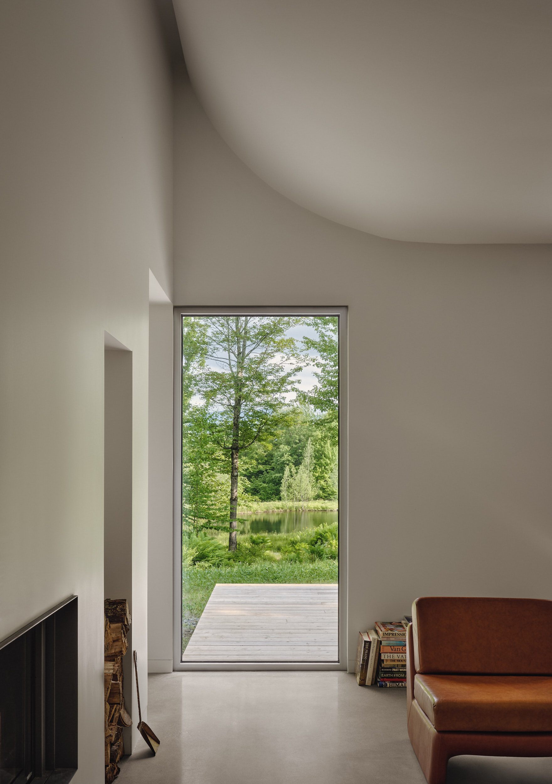 ADURRA-Waterhouse-by-Oyama-&-Julia-Manacas-©-Photo-Alex-Lesage (1)-min